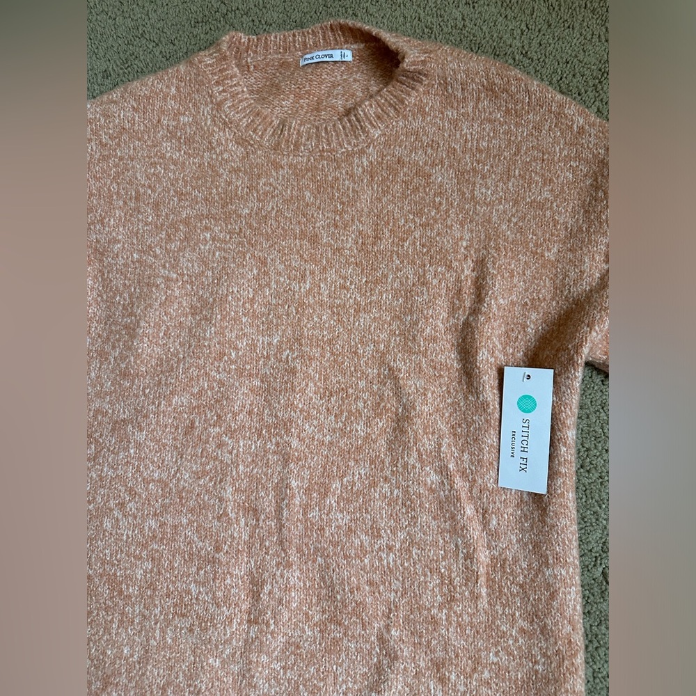 NWT Pink Clover Size L Peach Orange Color Knit Pullover Crewneck Sweater - Picture 4 of 10
